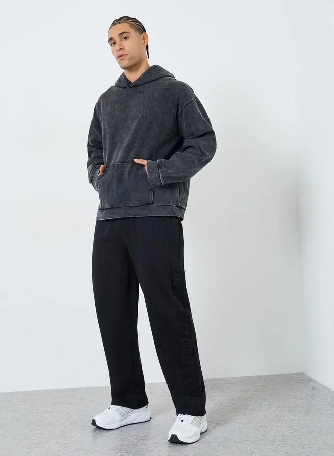 تايك تو هودي رجالي سادة بأكمام طويلة وجيب أمامي