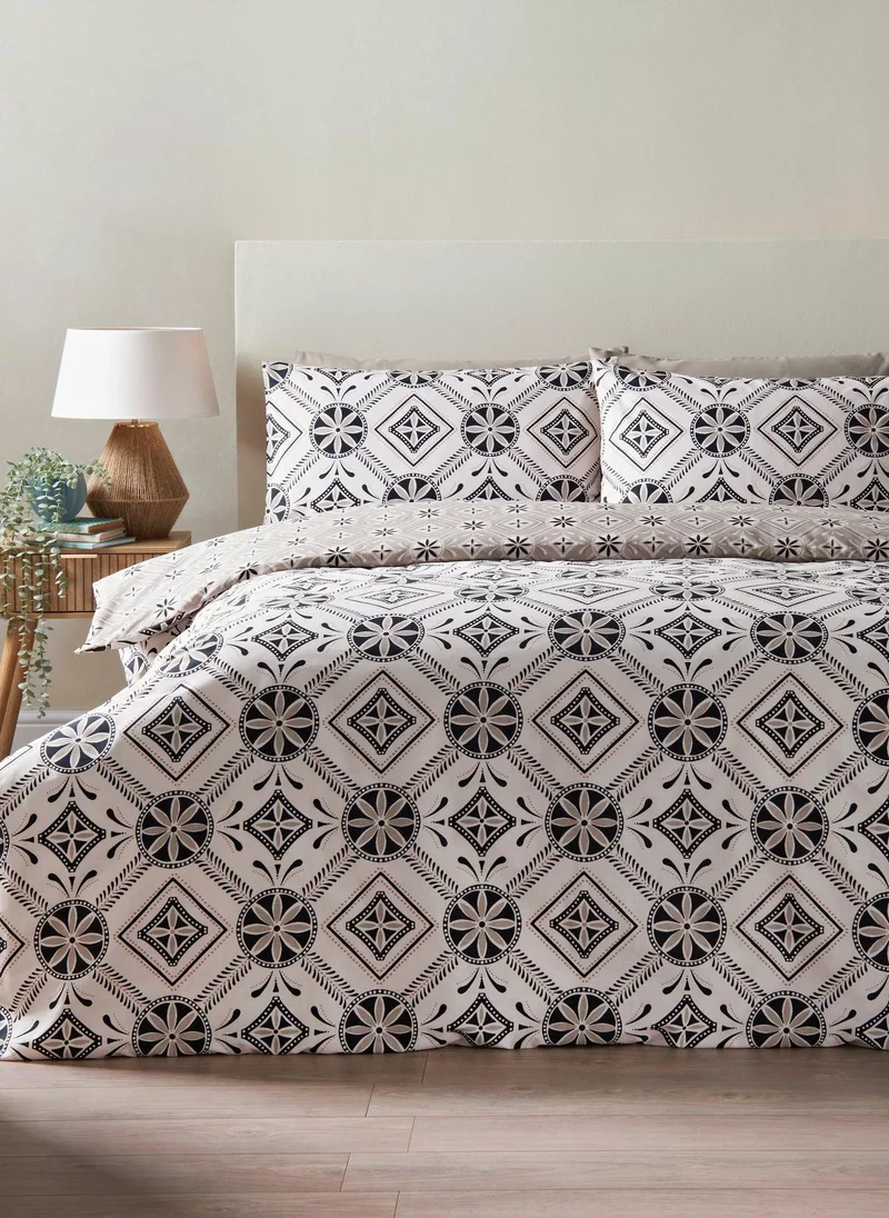Matalan Grey Mono Global Tile Duvet Set