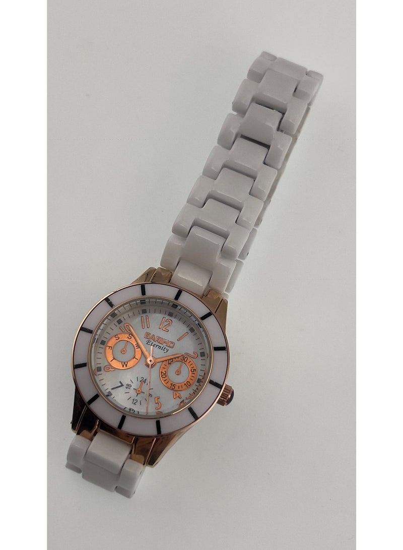 Elegant Women’s Wrist Watch – Charming Design with a Stylish Touch - Image 3