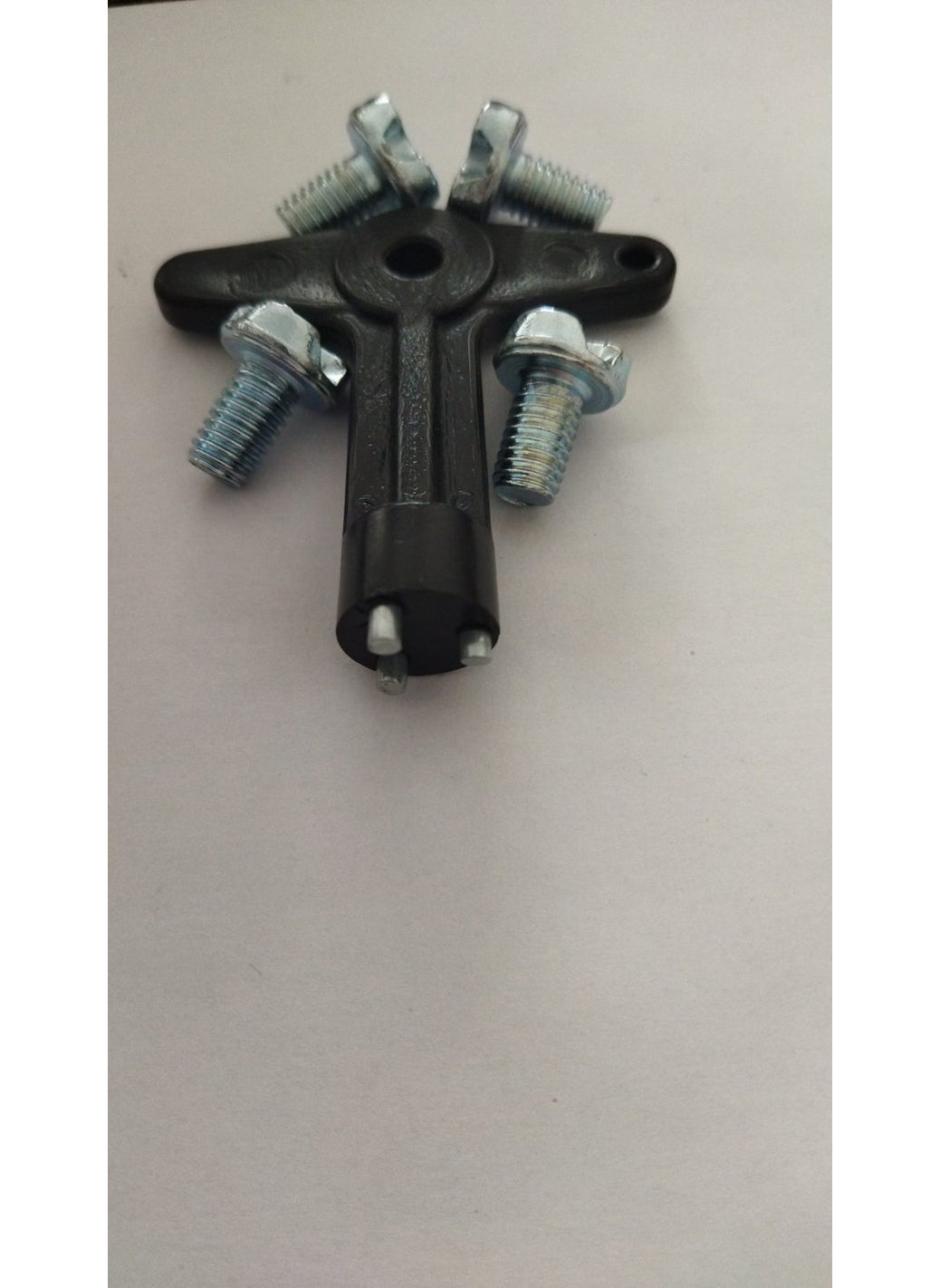 İst-Oto Ist-Oto Opel Wheel Hub Nut Astra G Vectra B Zafira Meriva  - Image 1