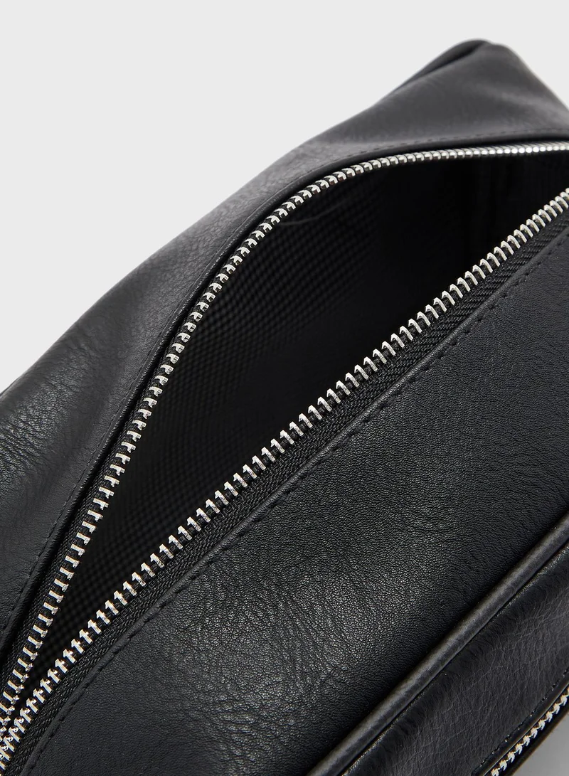 Seventy Five Front Zip Washbag