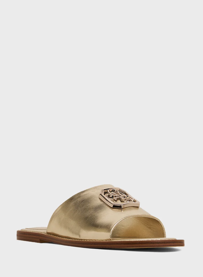 جس Single Strap slides