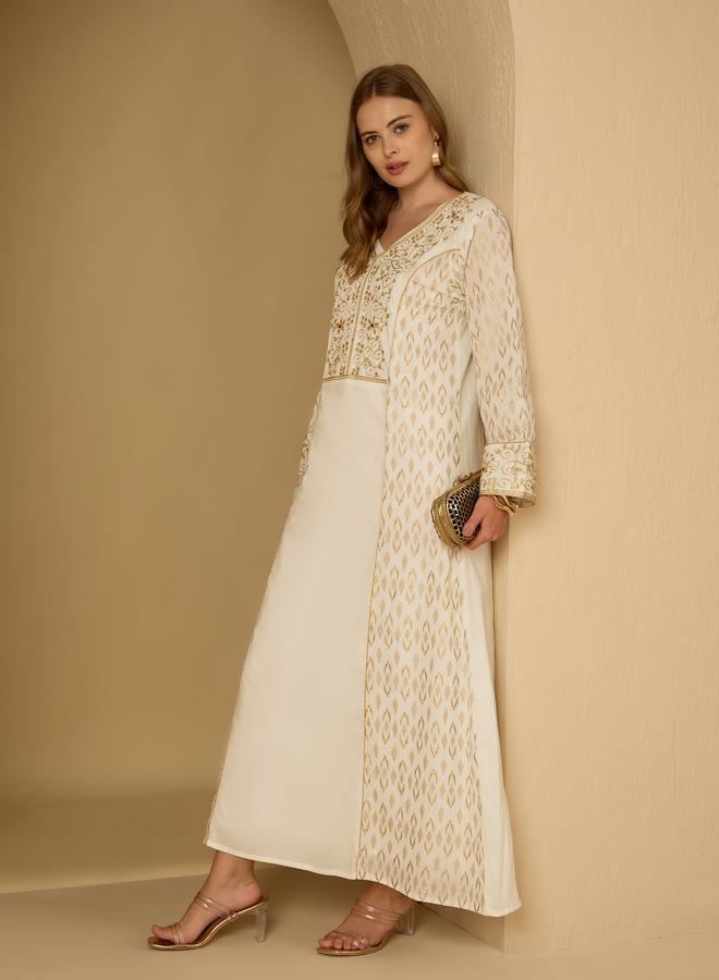 Styli Styli Foil Print V Neck Panelled Jalabiya with Embroidered Detail  - Image 1