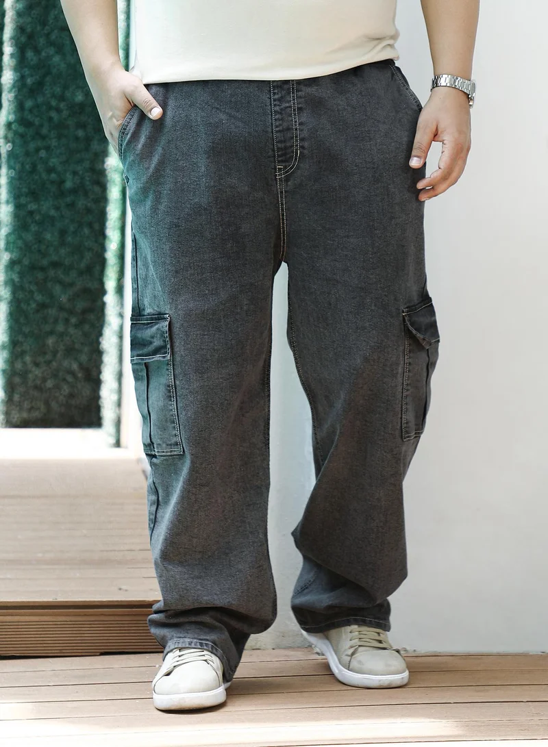 انستافاب بلس Instafab Plus Men's Charcoal Black Utility Relaxed Denim Jeans For Casual Wear | Mid-Rise | Straight Fit | Button Closure | Plus Size Denim Jeans Crafted With Comfort Fit For Everyday Wear