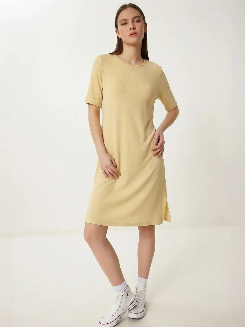 السعادة في إسطنبول ISTANBUL Crew Neck Mini Dress with Slit