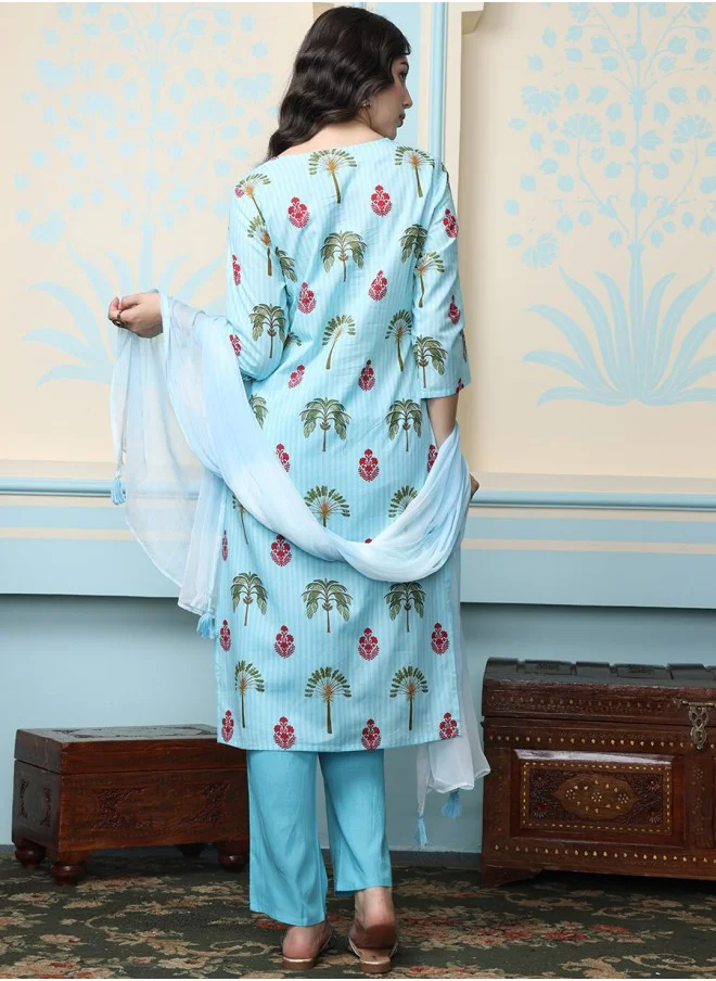 آي شين Straight Fit Printed Pattern Round Neck Three-Quarter Sleeves Blue Colour Woven Cotton Kurta Set for Women with Semi Elastic Closure - Crafted for Elegance and Ease