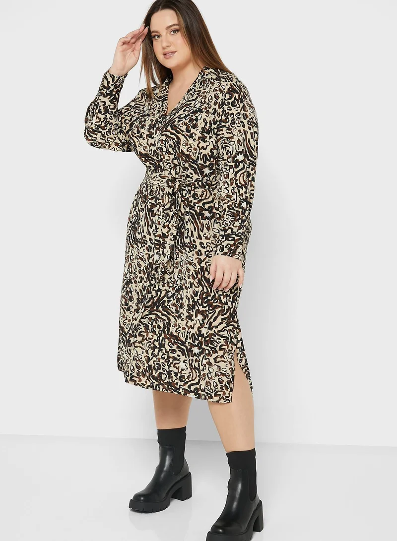 Vero Moda Curve Printed V-Neck Knitted Dress