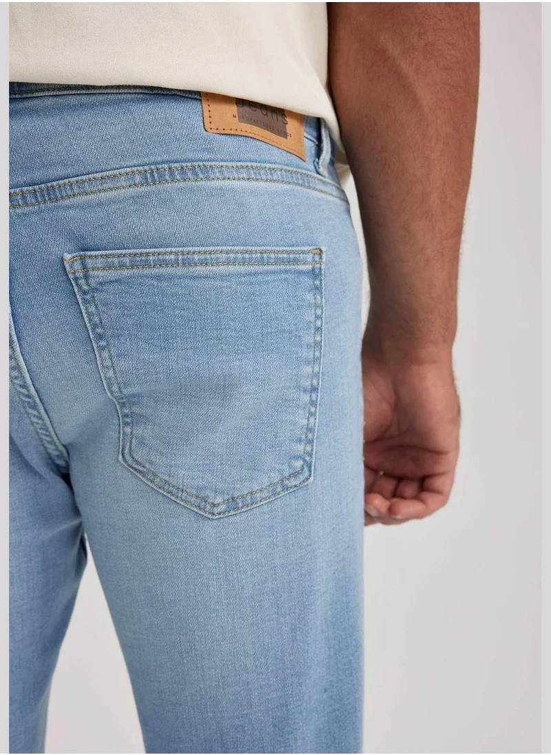 ديفاكتو Man Skinny Fit Denim Trousers