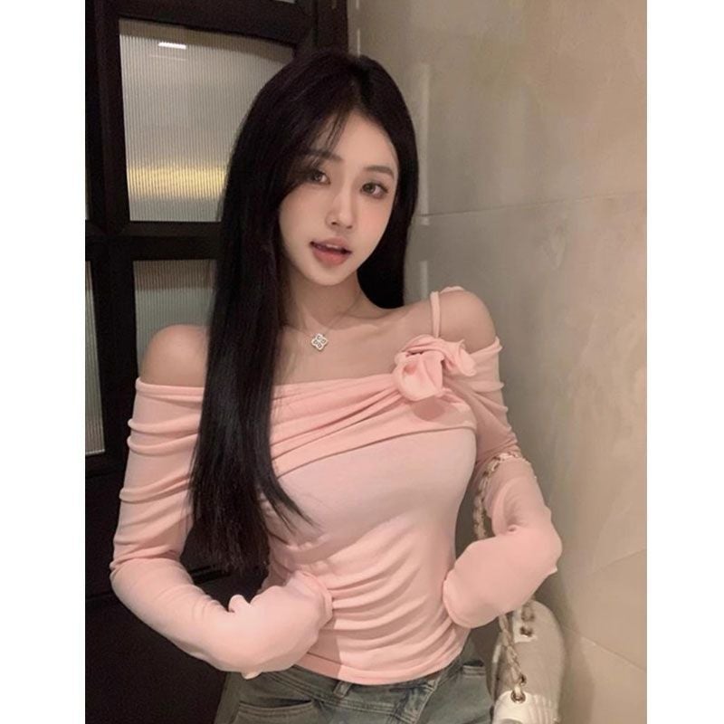 Korean T-Shirt Design Sense Niche Diagonal Shoulder Top Three-Dimensional Flower Design Slim Long Sleeve T-Shirt - Image 2