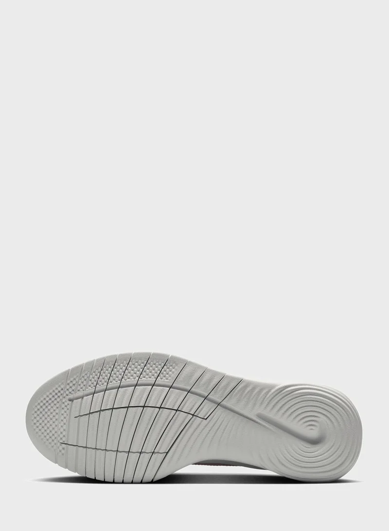Nike Flex Experience 12