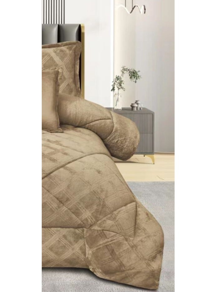 مينجلي مفرش سرير نفرين مخمل شتوي فخم بتصميم انيق وخامة تمنحك الدفئ والراحة 6 قطع، مقاس اللحاف 240x220 سم - Image 4