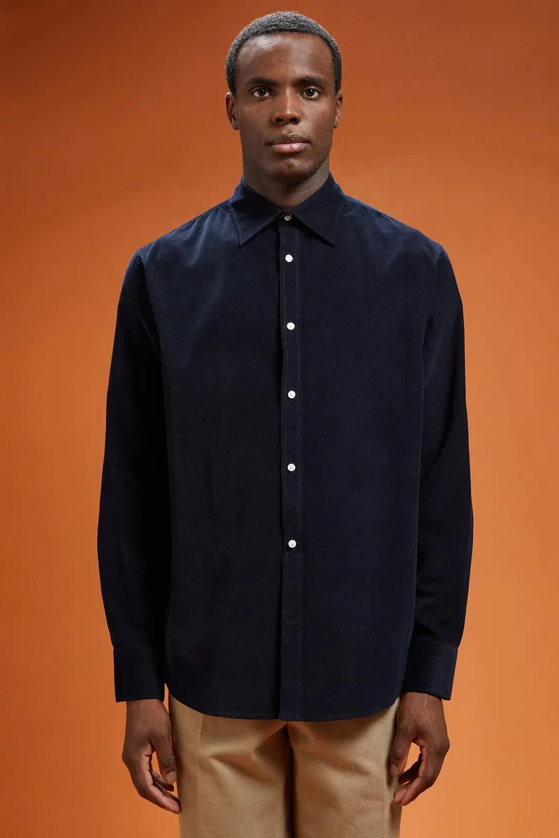 Men's comfort fit casual shirt with a classic collar in plain 100% cotton 21-wale corduroy - DK Blue