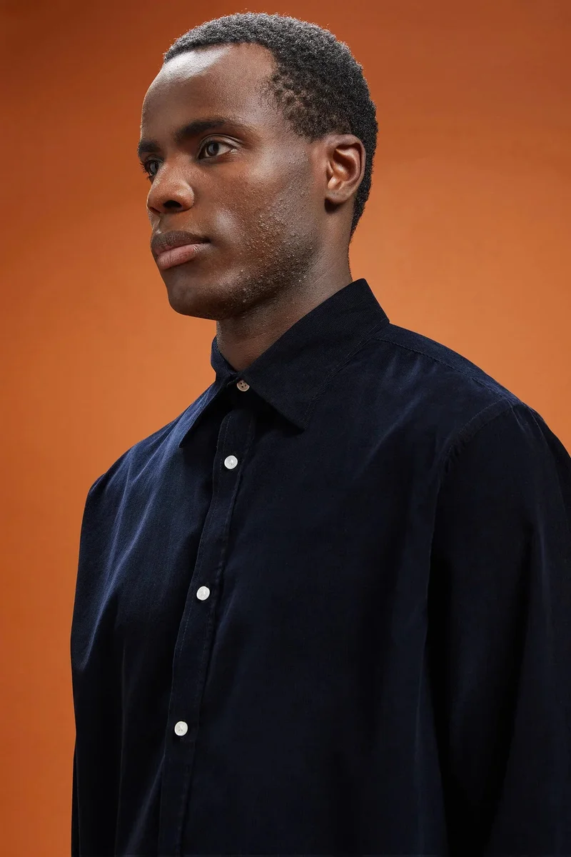 Doppelganger Blue Men's comfort fit casual shirt with a classic collar in plain 100% cotton 21-wale corduroy - DK Blue for Men | Best Price UAE