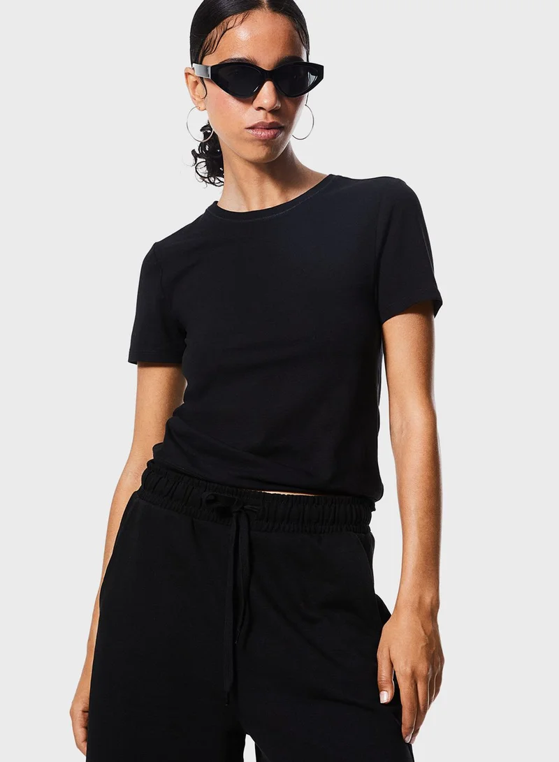 H&M Round Neck T-Shirt