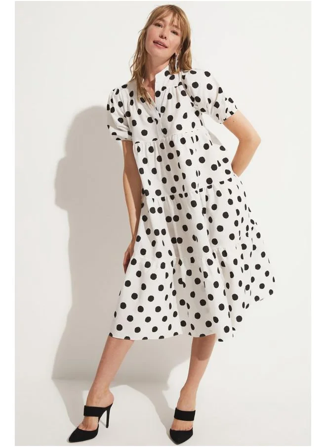 جون June Balloon Sleeve Polka Dot Dress