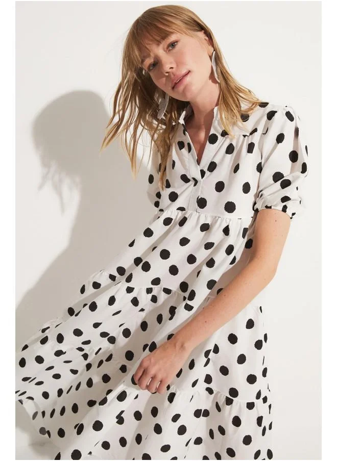 جون June Balloon Sleeve Polka Dot Dress