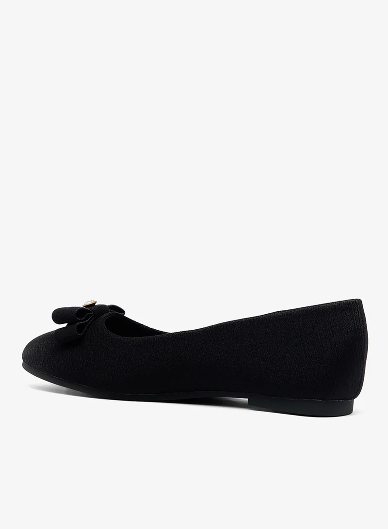 ايلا Textured Classic Ballet Flat With Bow