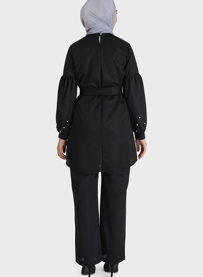 Tavin by Modanisa Embellished Top & Pants Set