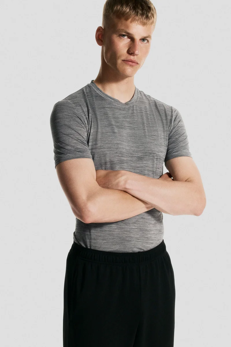 H&M Muscle Fit Sports top with DryMove™