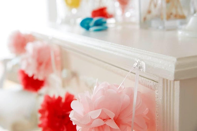 Command Decorating Small Clips - Transparent, 20 Clips + 24 Strips, Holds 180g Each - Image 5