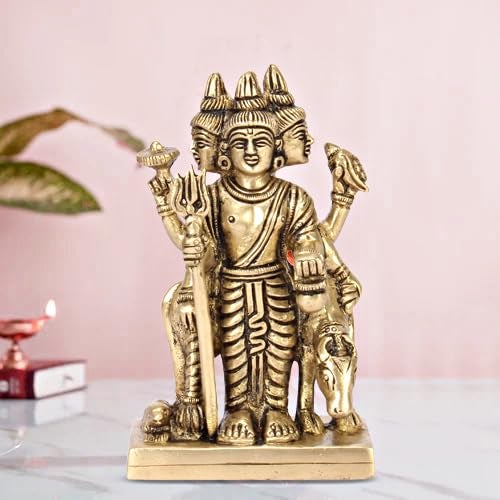 ARTVARKO Brass Idol Trimurti Brahma Vishnu Mahesh Idol Dattatreya Tridev God Datta Statue Pital Puja Murti 4.5 Inch - Image 1