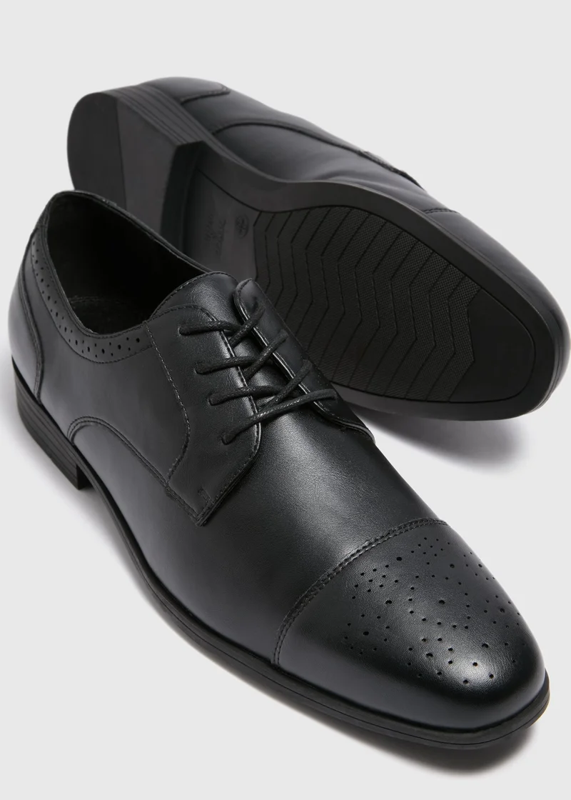 ماتلان Black Faux Leather Brogue Shoes