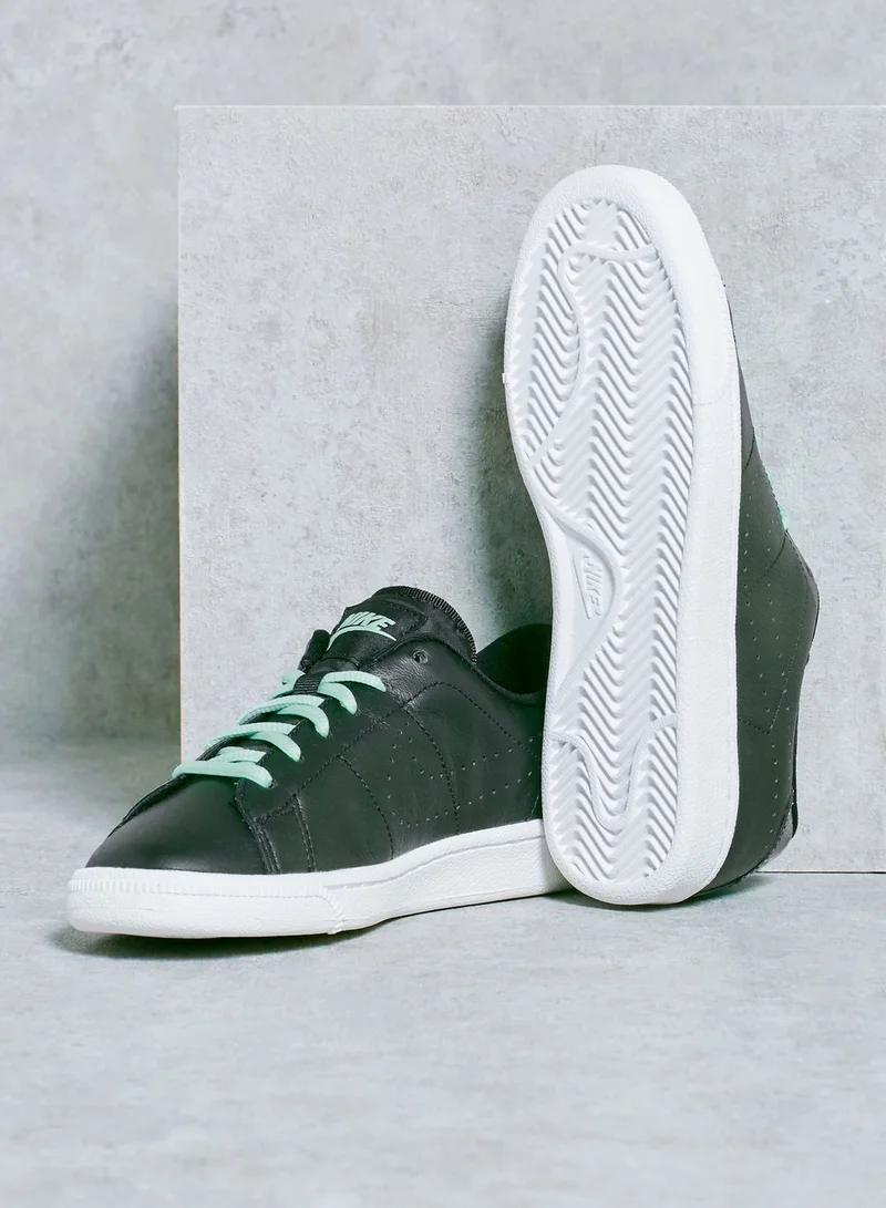 Nike Tennis Classic Premium SE Youth