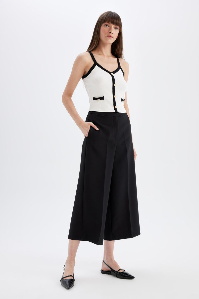 Woman Culotte Basic Normal Waist Wide Leg Classic Black Chino Pants