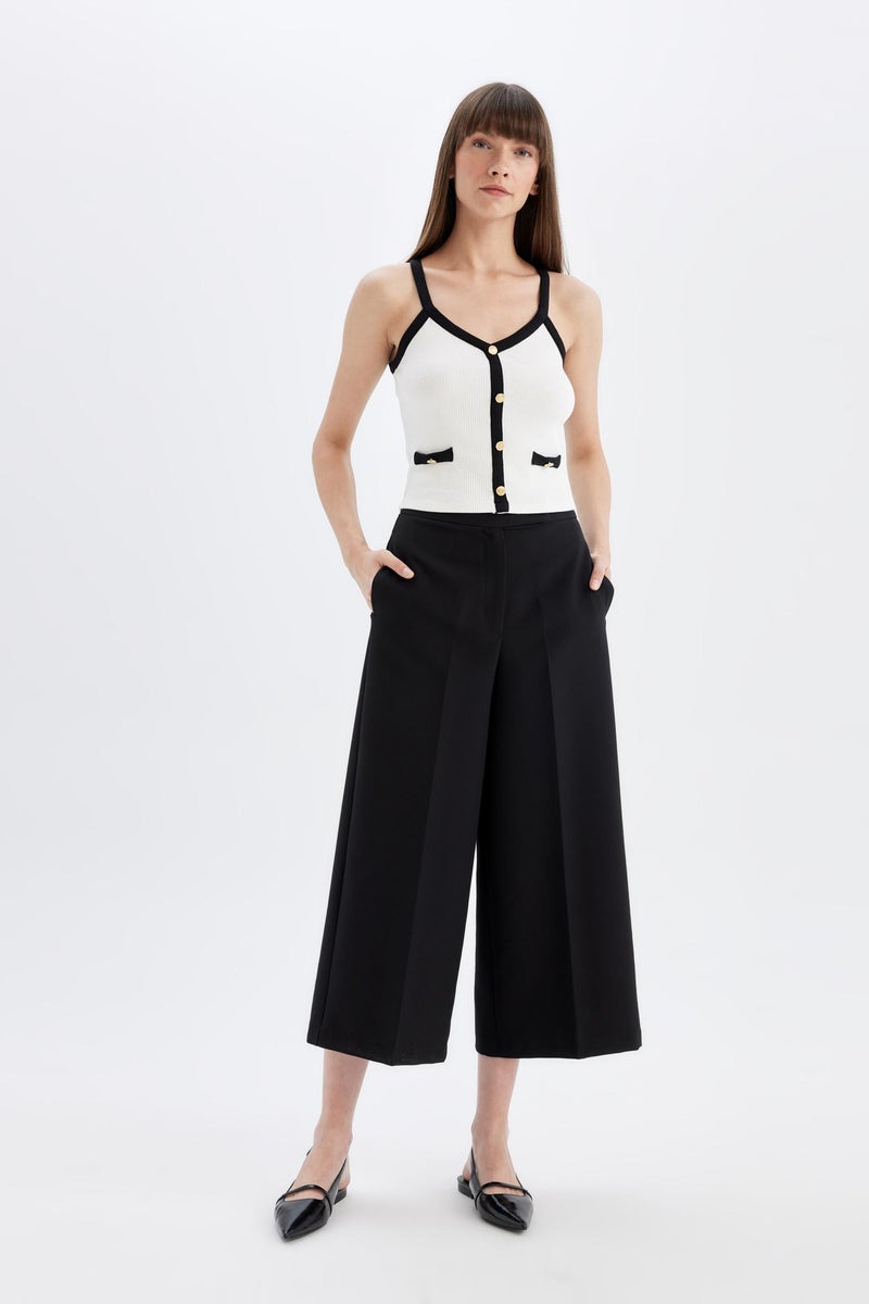 Woman Culotte Basic Normal Waist Wide Leg Classic Black Chino Pants