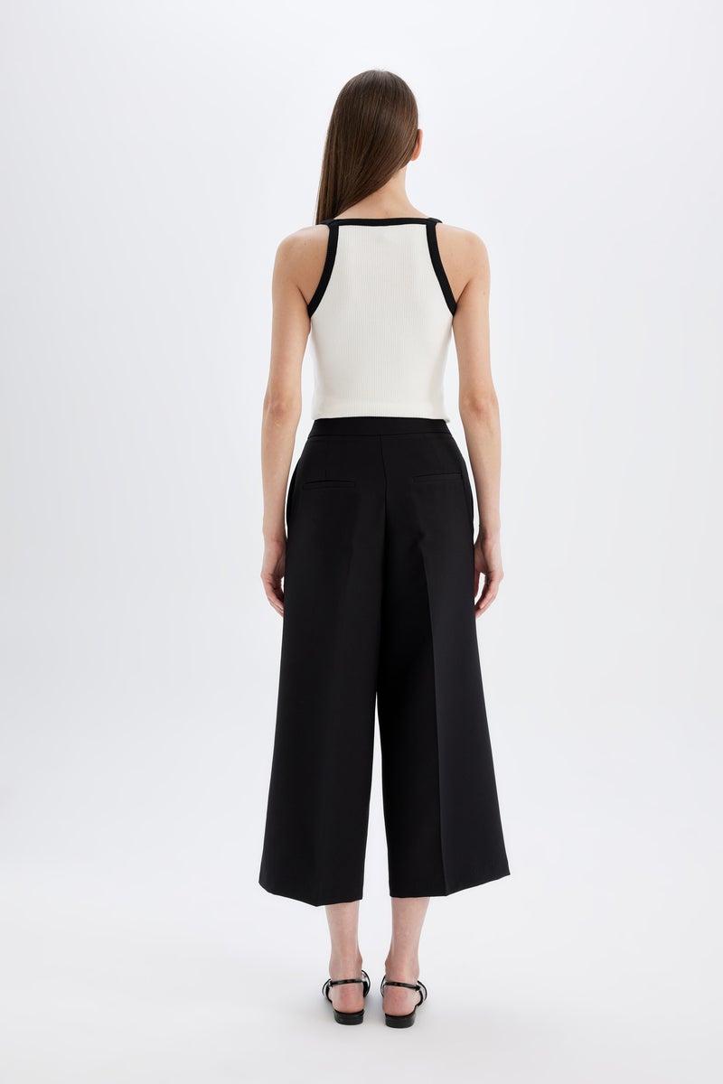 Woman Culotte Basic Normal Waist Wide Leg Classic Black Chino Pants