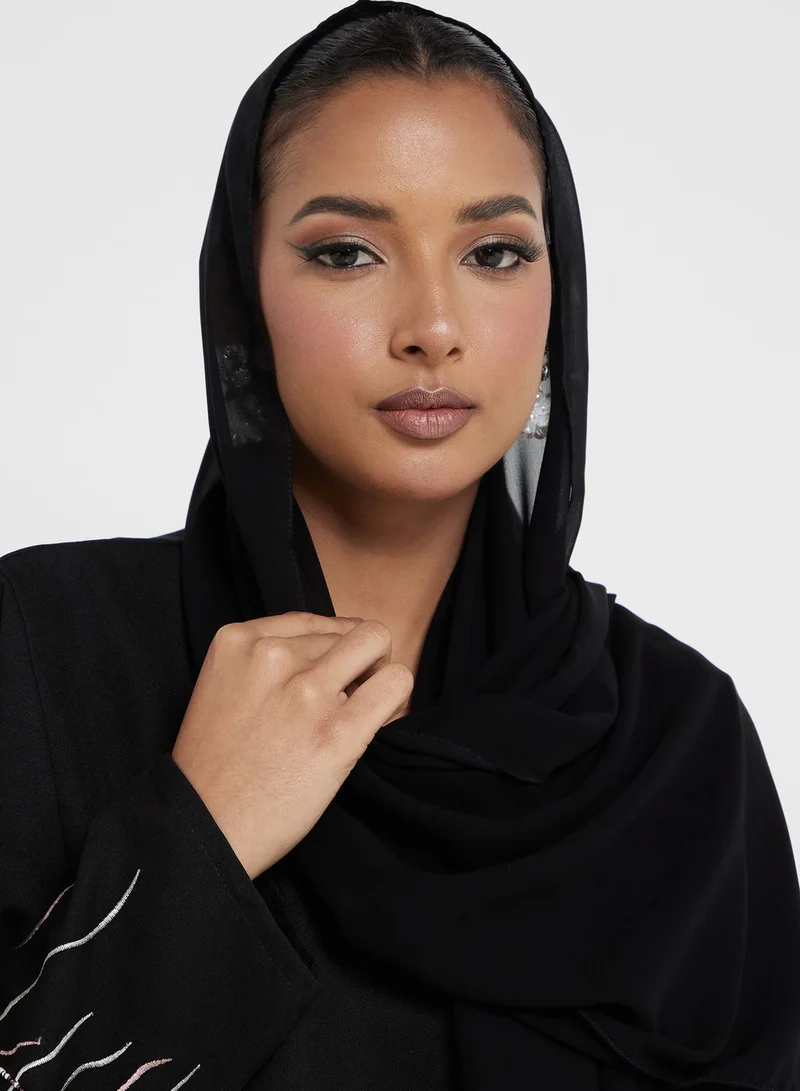 hayas closet Embellished Flared Sleeve Abaya