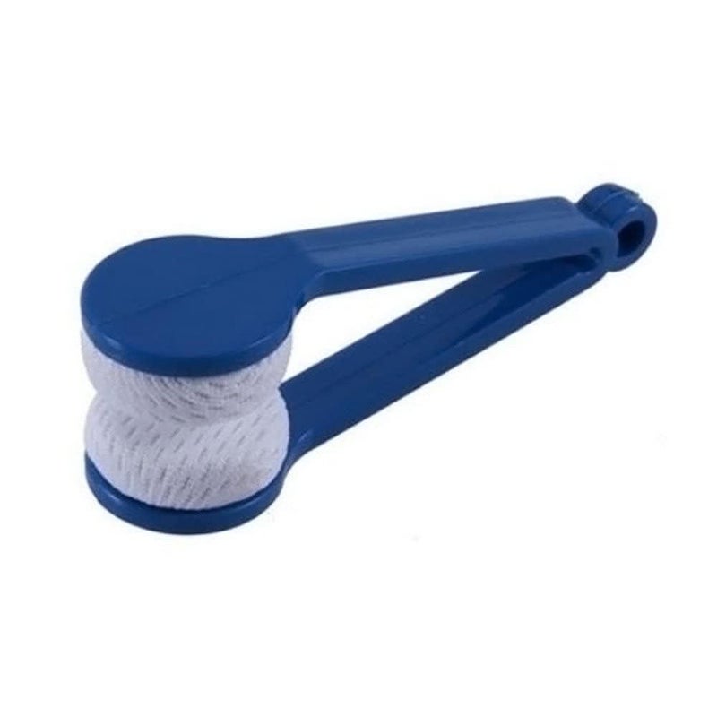 Duuous Shivansha Enterprise Microfiber Portable Eyeglass Spectacles Sunglass Lens Cleaner Brush Clip Specs Cleaning Tool With Key Hole Microfiber Cloth Handle Reading Glasses with Keyring.(Pack of 3) - Image 4