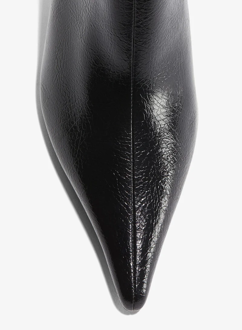 اتش اند ام بوت بكعب