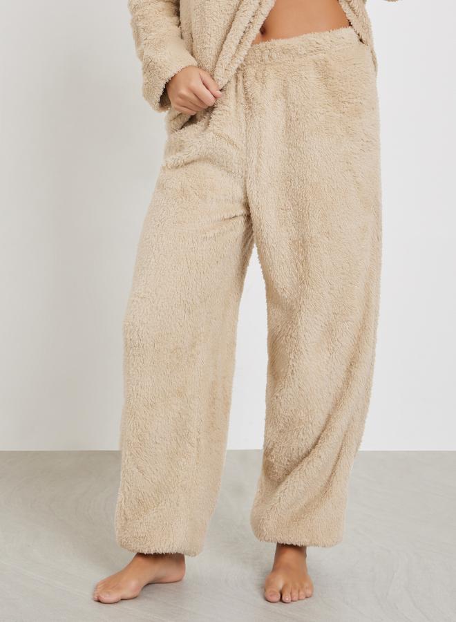 Styli Embroidered Slogan Fleece Hoodie and Joggers Set - Image 4