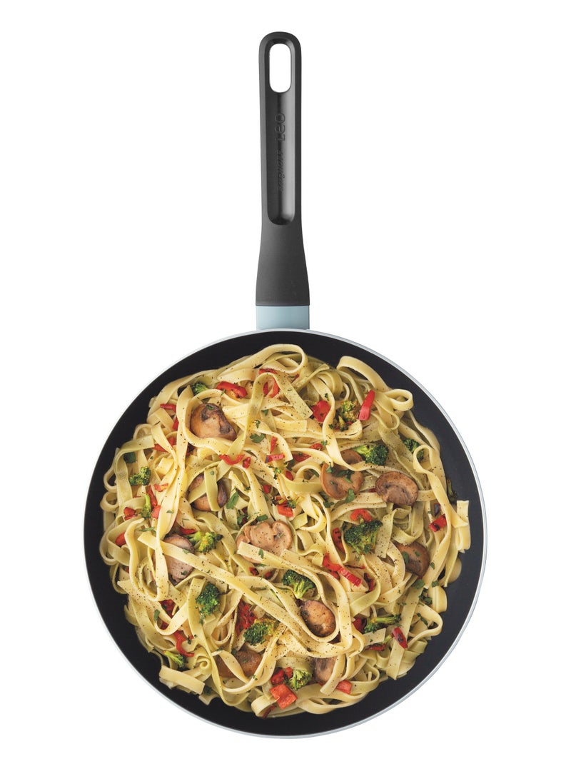 BergHOFF- Open Wok non-stick 28cm Slate- Drawn aluminium- 25% larger cooking surface design- Stay-cool handle- 2-Layer base- Product of Belgium - Image 2