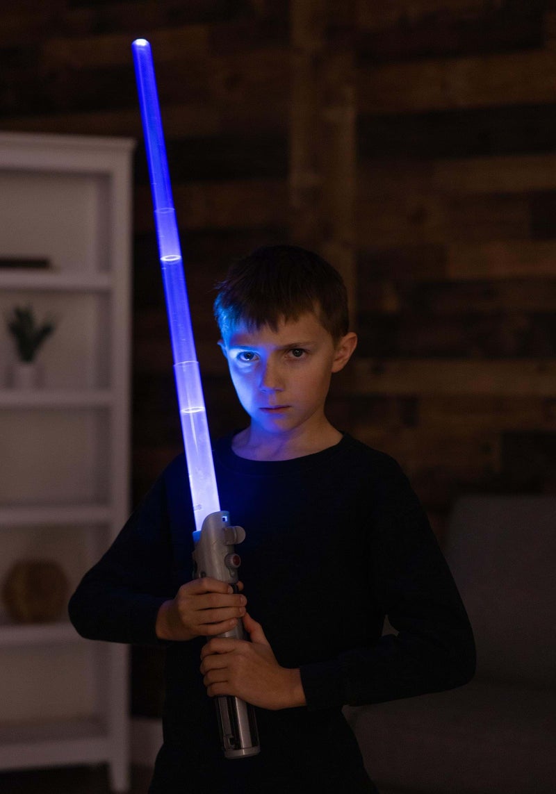 STAR WARS Lightsaber Forge Luke Skywalker Electronic Extendable Blue Lightsaber Toy, Customizable Roleplay Toy, Kids Ages 4 and Up - Image 3