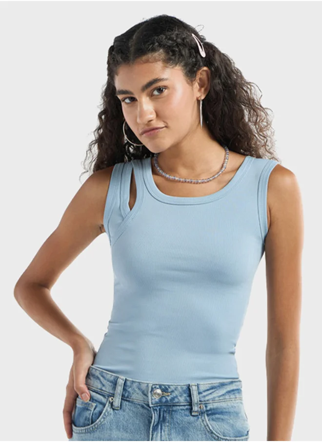 FAV Crew Neck Ribbed Tank Top