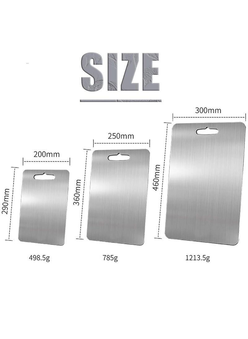 سوق التفاح الذهبي عبوة من 3 ألواح تقطيع من الفولاذ المقاوم للصدأ 304 عالية التحمل للمطبخ، ألواح تقطيع مزدوجة الجوانب غير قابلة للانزلاق للحوم والخضروات والفواكه والجبن، سهل التنظيف، مقاومة للخدوش، مضادة للعفن (30*40*0.2) - Image 4
