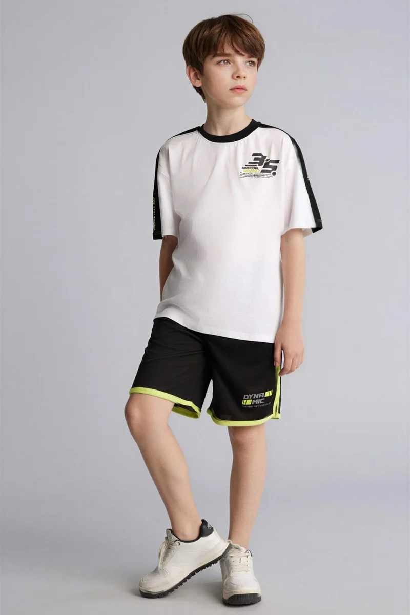 ديفاكتو Boy Oversize Fit Short Sleeve T-Shirt