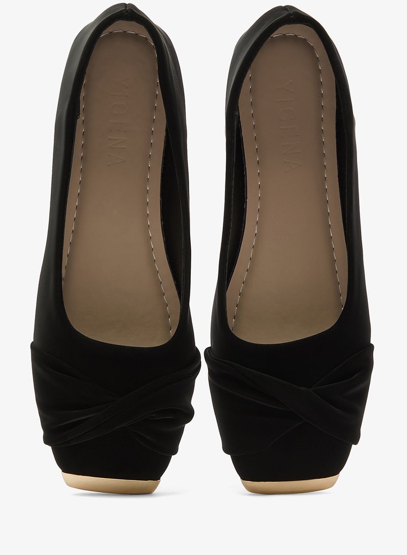 ELLA Velvet Ballet Flats With Gold Detail - Image 4