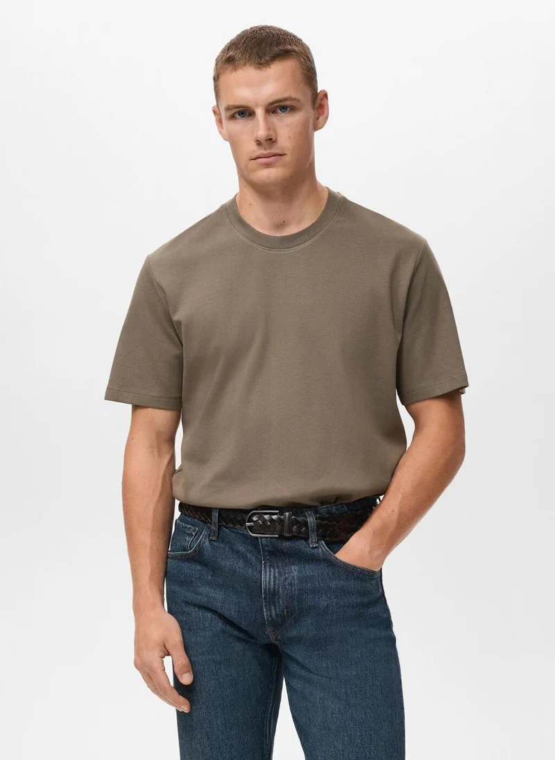 Mango Man Medium weight regular fit T-shirt