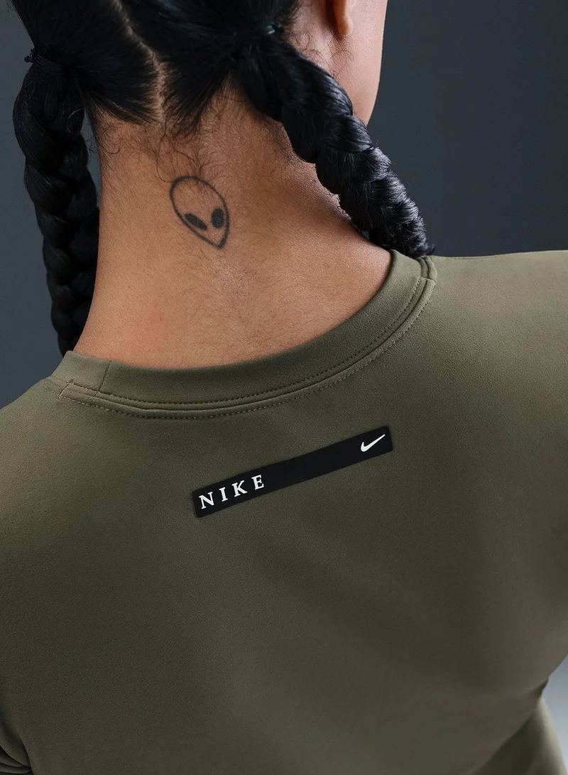 Nike Nsw Mid Cropped T-Shirt