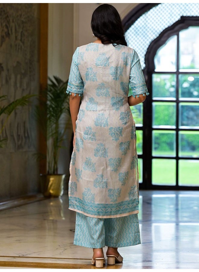 AKS Floral Printed Regular Straight Kurta with Palazzos - Image 4