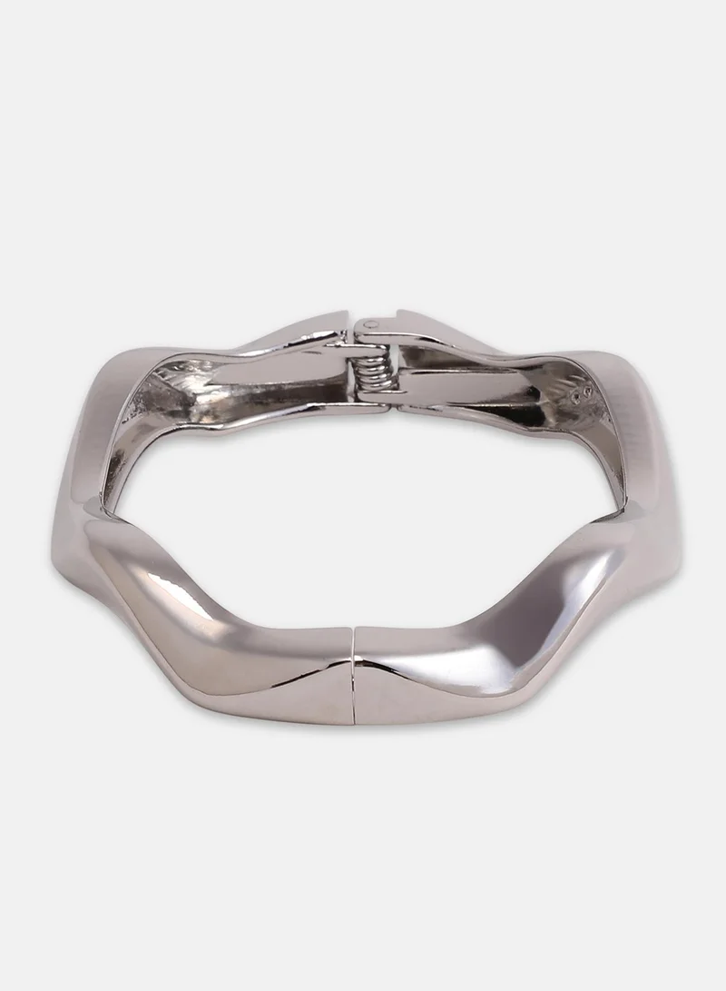 SOHI Ondra Bangle Artificial Bracelet Jewellery