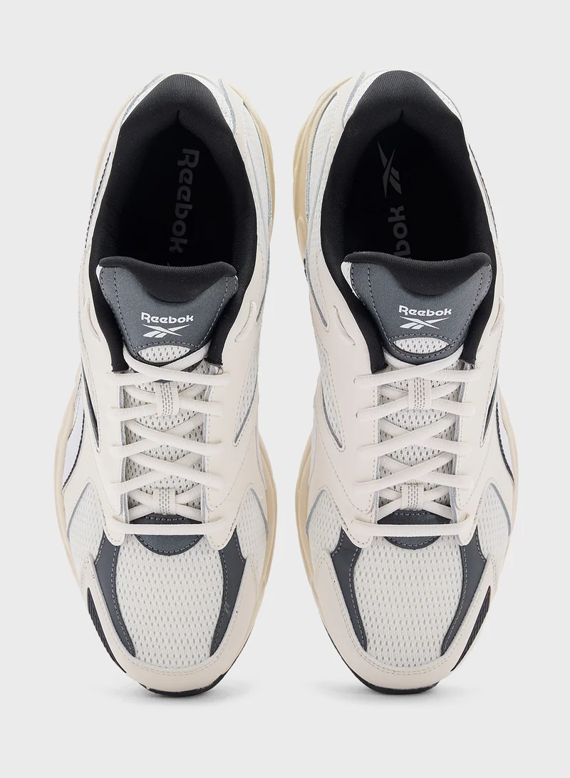 Reebok Road Prime