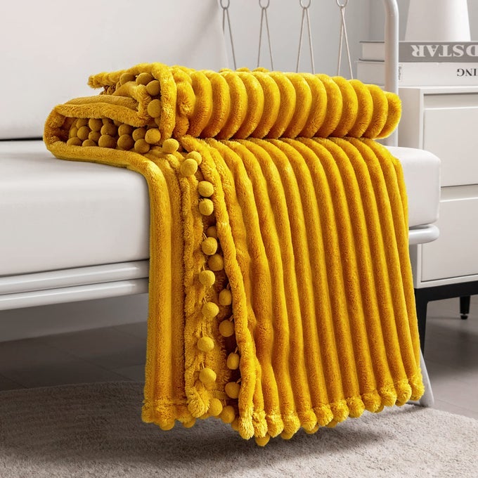 FLEECE BLANKET QUEEN SIZE 90X90 YELLOW SOFT PLUSH FLUFFY FUZZY WARM COZY PERFECT THROW FOR COUCH BED SOFA WITH POMPOM FRINGE FLANNEL BLANKET