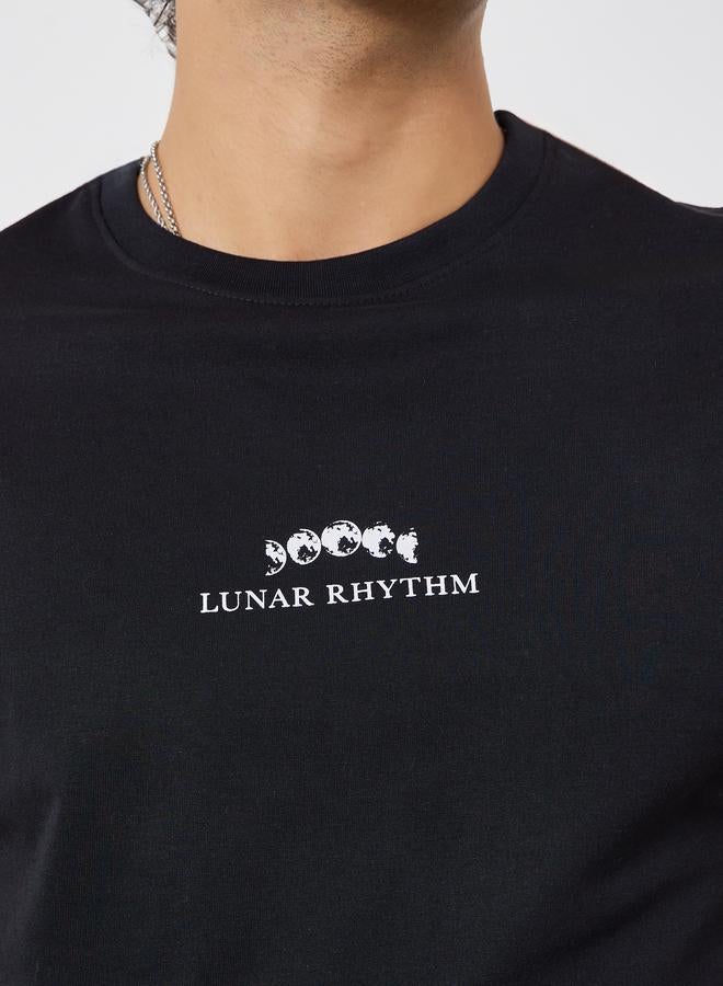 Styli Men Black Slogan Print Regular Fit T-Shirt - Image 4