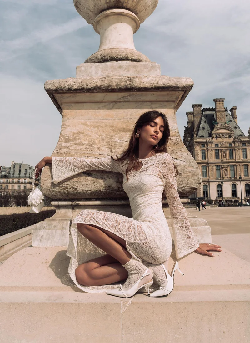 Lichi Lace maxi dress with a collar slit