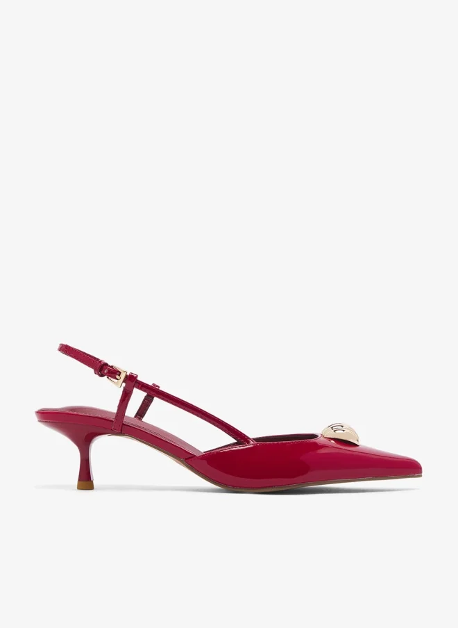 ايلا ليمتد اديشن حذاء بكعب متوسط بفتحة خلفية وتفاصيل ذهبية