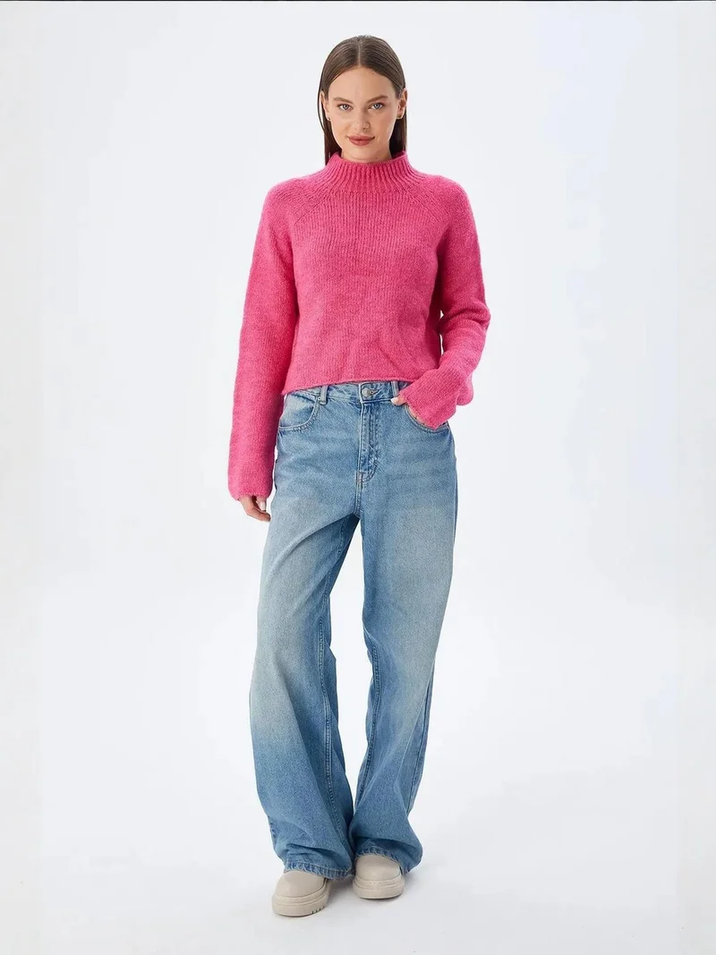 Mixray Neon Pink MIXRAY Women's Cropped Textured Knit Sweater for Women | Best Price UAE